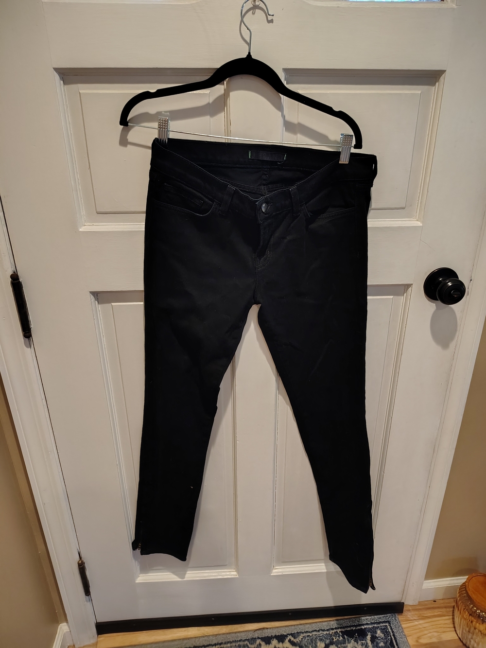 J Brand Black Skinny Jeans - Classic Slim Fit Sz. 30 Ankle Zippers
